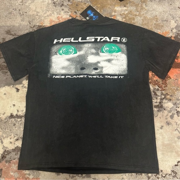 Hellstar Powered By The Star T-Shirt - Picture 2 of 2